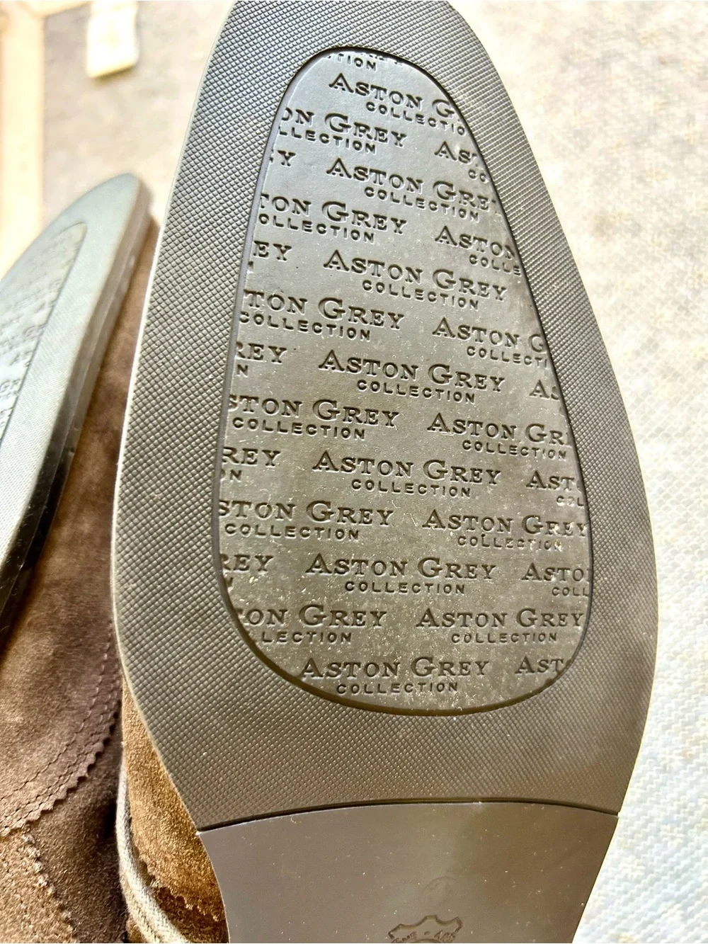 Aston Grey Collection Men’s Dress Shoes – Size 11 (Brown Suede)